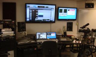 芝加哥洛约拉大学